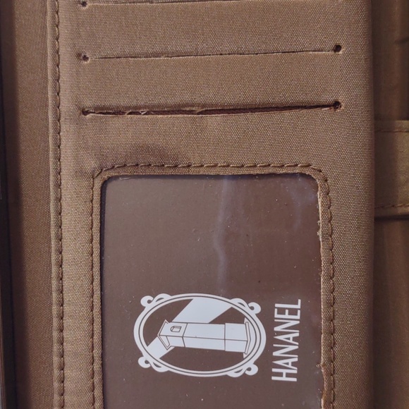 Hananel Full Frame Croc Embossed Faux Leather Wallet/Clutch - Picture 10 of 10